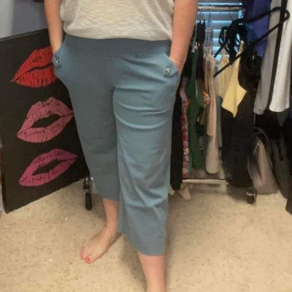 Ruby Ribbon Flare Capri Pants Slate Blue - Picture 4 of 4